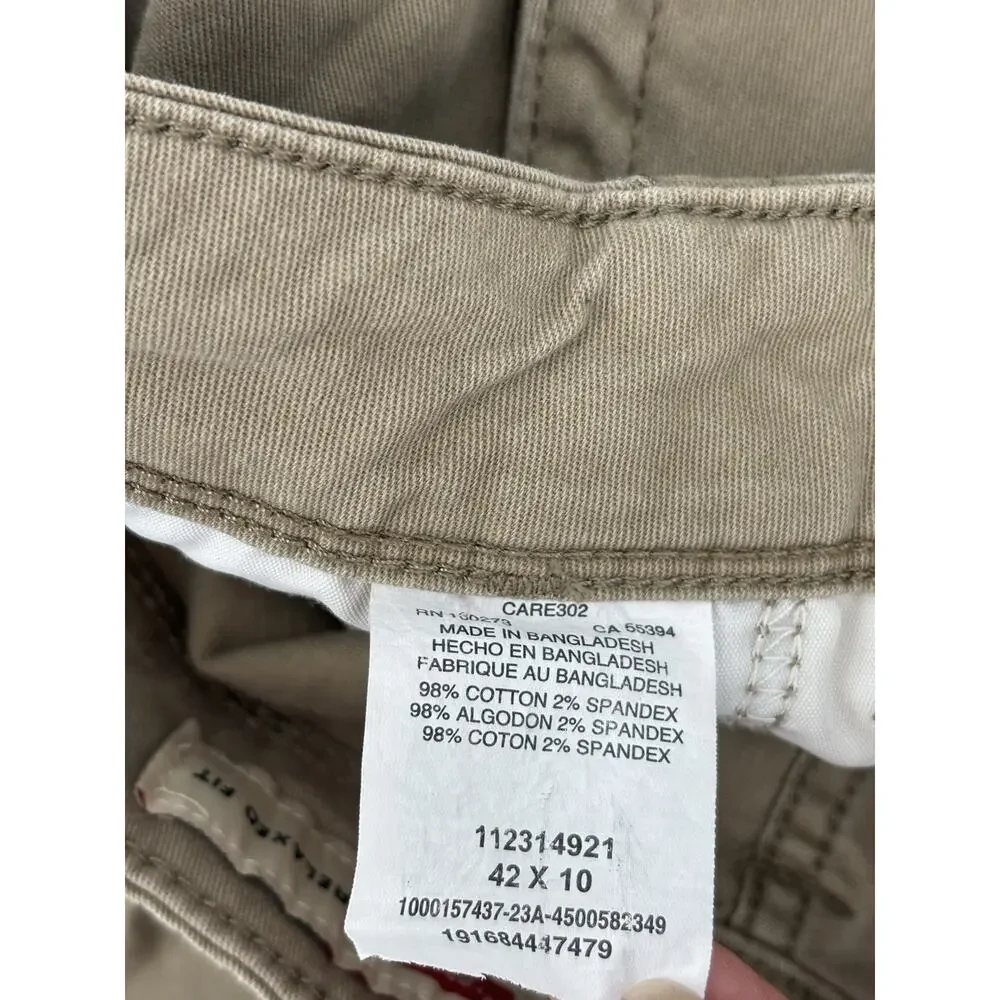 Wrangler Relaxed Fit Shorts Mens 42x10 Beige Cargo Cotton Blend Outdoor Pockets
